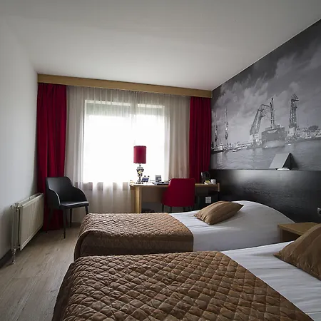 Bastion Hotel 3*
