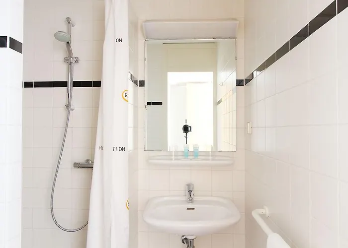 فندق Bastion بارينْدريشْتْ